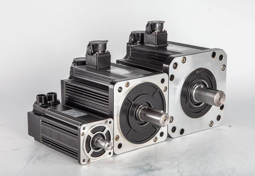 广汽传祺雨刮电机，广汽传祺车型雨刮器维修指南