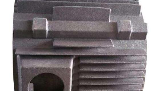 电机电压测量电路，电机电压测量的实验设计与分析