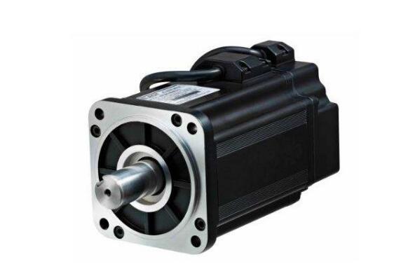 同步与异步电机区别，电机工作原理及应用场景