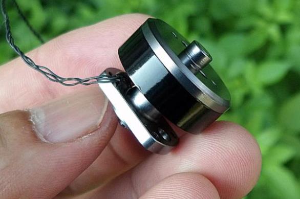 24v动力单元电机，介绍24v动力单元电机的特点和用途