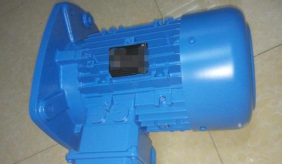 电机上的电容咋接，电机电容接法详解